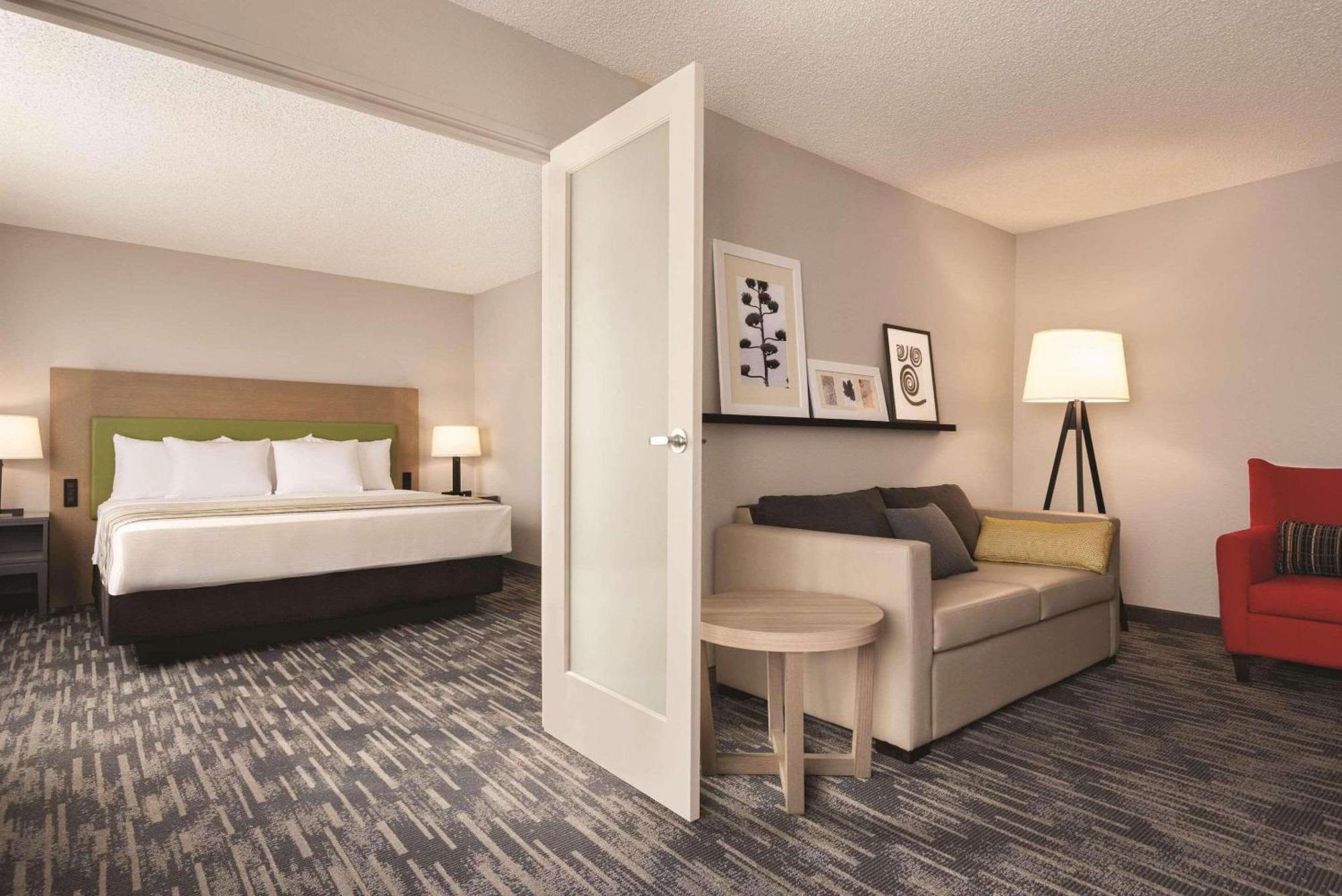 Country Inn & Suites By Radisson, Northfield, Mn Εξωτερικό φωτογραφία